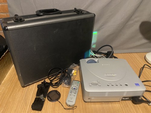 Sony vpl cx10 lcd - lcd, projector