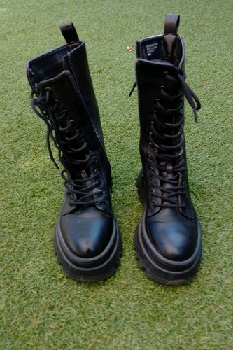 Womens chunky length black - womens,