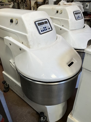Sinmag 80kg spiral dough mixer - 80kg,