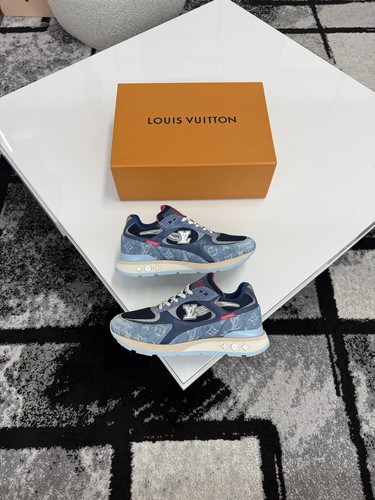 Louis vuitton runaway - louis,