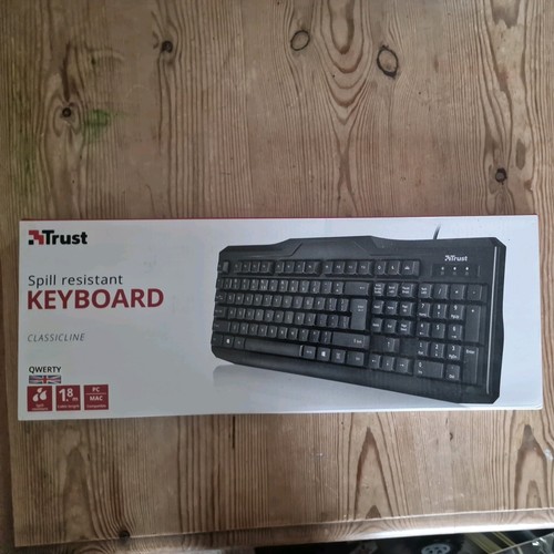 Trust spill resistant keyboard - spill-resistant,