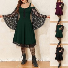 Plus Size Women Victorian