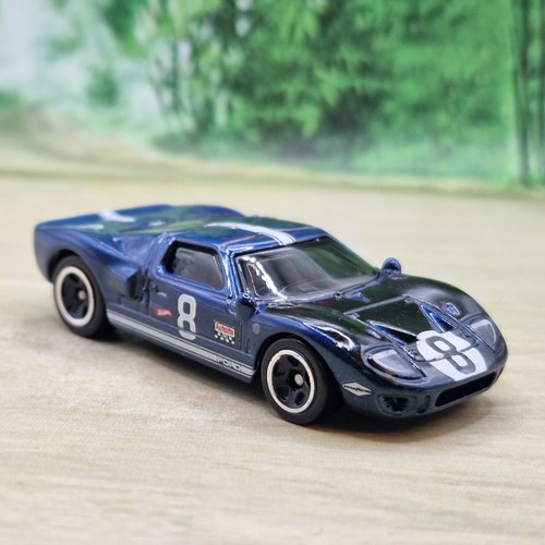Hot wheels ford - hot, gt