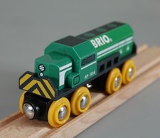 BRIO 33693 FREIGHT LOCOMOTIVE Cargo Diesel Engine Train for Wooden Railway
