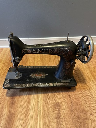 Antique 1920s singer red - 1920s, 66