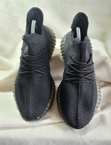 Adidas yeezy boost vgc mens - boost,