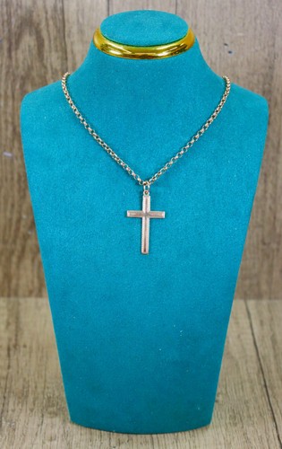9ct 375 gold - gold, cross