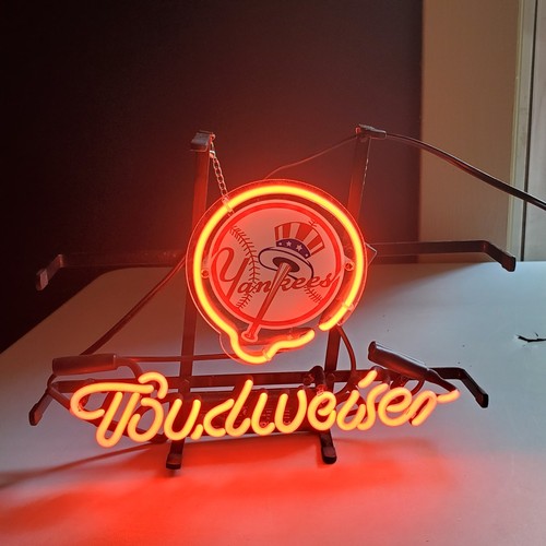 New york yankees budweiser - new,
