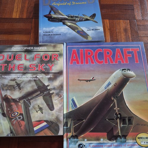 Aircraft and military - aircraft,
