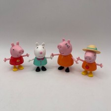 Peppa Pig Figure Bundle Mummy