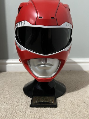 Bandai legacy mighty morphin - bandai,