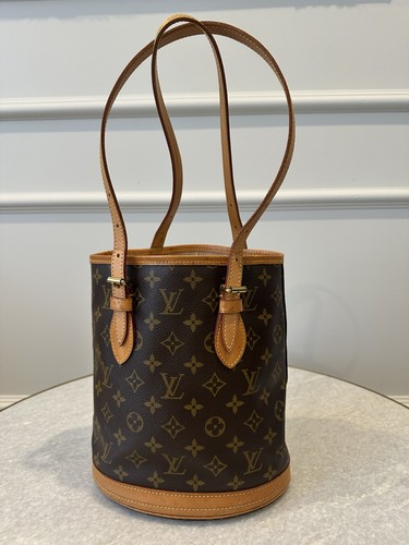 Louis vuitton bucket - vuitton, monogram