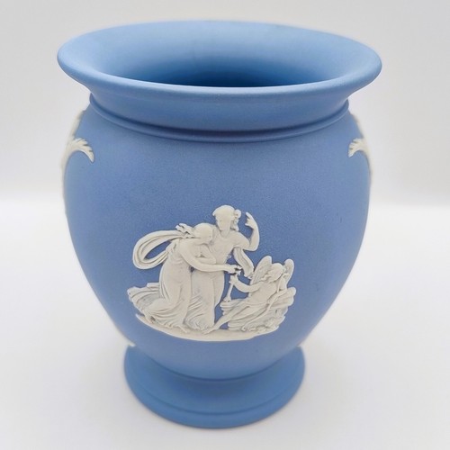 Wedgwood jasperware blue round - jasperware,