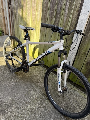 Carrera valour mountain bike - carrera,