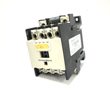 Klockner Moeller DIL R22 Contactor Relay COIL: 240v 50Hz 2NO 2NC
