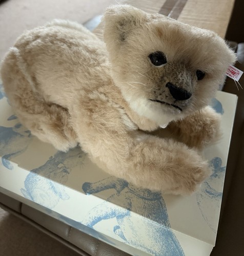 Rare ltd edition retired - rare,