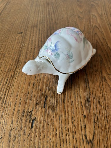 Aynsley bone china - bone, tortoise