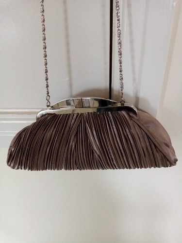 Lunar evening clutch/shoulder