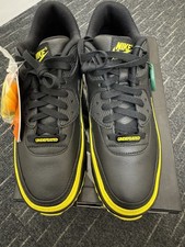 Nike x Undefeated Air Max 90 'Black Optic Yellow' Size UK 9