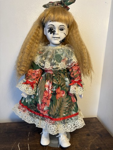 Porcelain horror doll - porcelain,