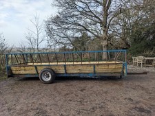 18 FOOT CATTLE FOOD TRAILER