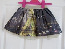 A Dee girls 2 years Paris