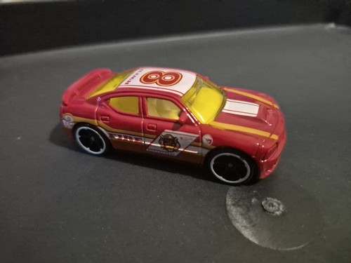 Hot wheels dodge charger - dodge, srt8