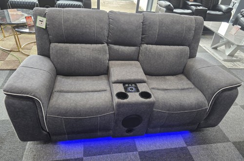 Hannah music seater - music,