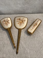 VINTAGE 3 PCE DRESSING TABLE