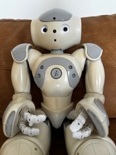 Historic Aldebaran NAO robot (v3) Stanley Qubit (read description) + flight case
