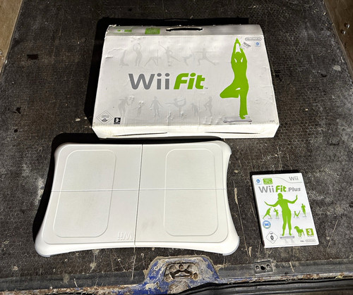 Nintendo wii fit plus game - nintendo,