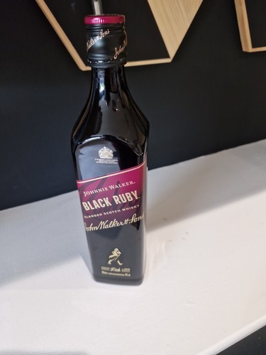 Johnnie walker black ruby - johnnie,