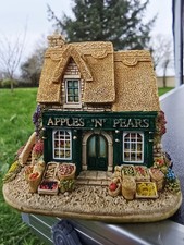 Lilliput Lane: Apples 'N'
