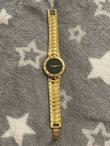 Mens gucci wrist - watch, gold