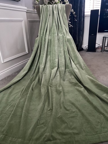 Vintage green velour velvet - green,