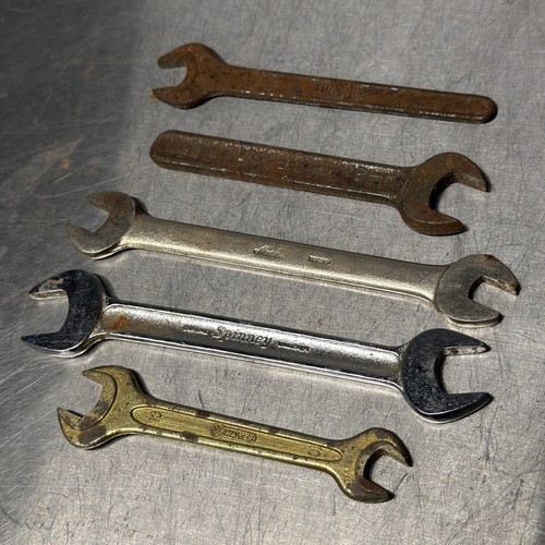 Small spanners mixed - spanners,