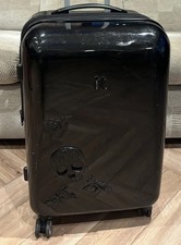 IT Luggage Candy Skull black gloss expands medium 8 dual wheel spinner suitcase