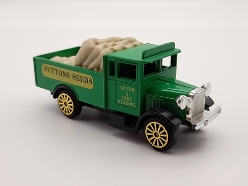 Corgi morris truck sutton - morris,