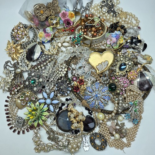 Vintage modern broken - vintage,,