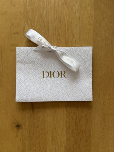 Dior gift bag 5 - dior,