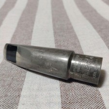 Alto saxophone mouthpiece