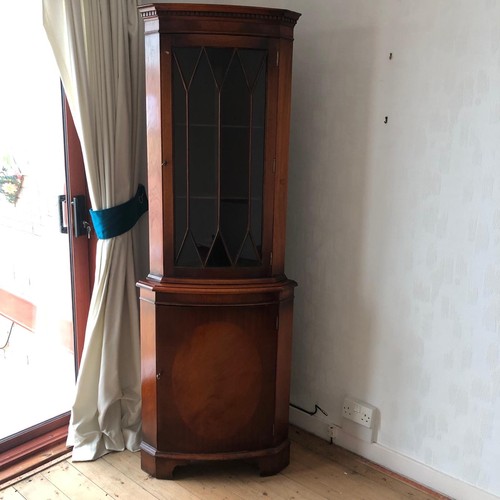 Mahogany corner cabinet - mahogany, in