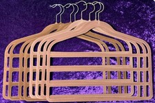 JOY MANGANO Huggable Hangers