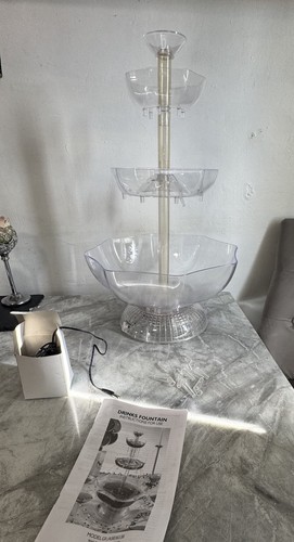 Clear tier plastic - clear, drinks