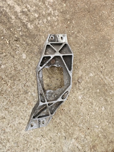 Cosworth 2wd gearbox - cosworth, mounting