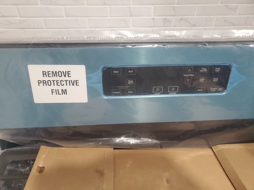 Unused oven - unused,