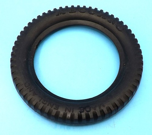 Meccano black rubber tyre