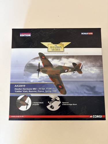 Corgi aa32019 hawker hurricane - corgi,