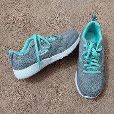 SKECHERS Lite-Weight Memory