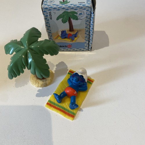 Schleich peyo smurf on - smurf,